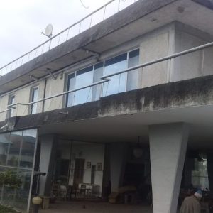 Proprietà Versatile di 4000 mq a Colliano: Ideale per Residence, Hotel o Attività Commerciali